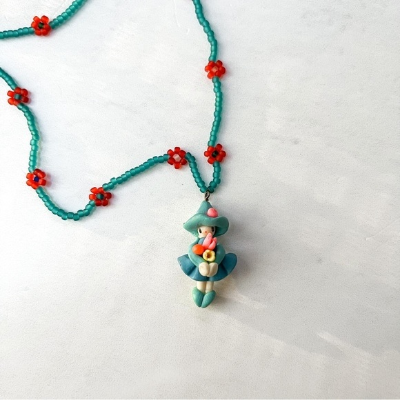 [vintage] handmade beaded flower girl pendant teal - Picture 4 of 7